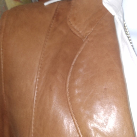**SOLD ** Butter-Soft Genuine Vintage Leather Jacket - Picture 9 of 9